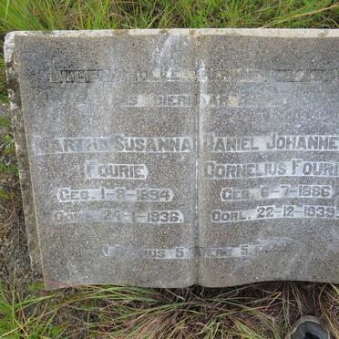 FOURIE Daniel Johannes Cornelius 1886-1939 & Martha Susanna 1894-1936