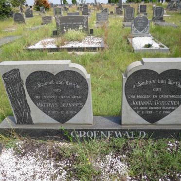GROENEWALD Matthys Johannes 1927-1974 & Johanna Dorothea voorheen HAASBROEK nee MAREE 1933-1986 