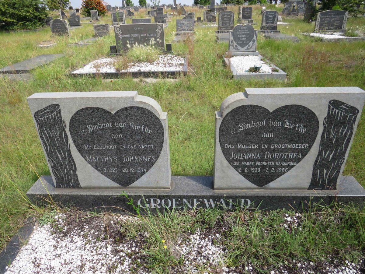 GROENEWALD Matthys Johannes 1927-1974 & Johanna Dorothea voorheen HAASBROEK nee MAREE 1933-1986 