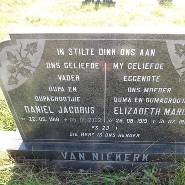 NIEKERK Daniel Jacobus, van 1918-2002 & Elizabeth Maria 1919-1996