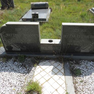 ODENDAAL Matthys Johannes 1910-1977 & Helena Elizabeth 1907-1992 _1