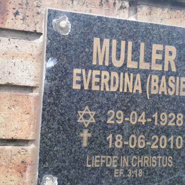 MULLER Everdina 1928-2010