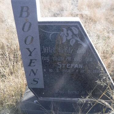 BOOYENS Stefan 1958-1996