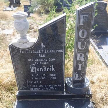 FOURIE Hendrik 1969-1993