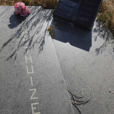 OOSTHUIZEN Gerrit Stephanus 1928-1980 :: OOSTHUIZEN Pieter 1953-1996 