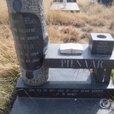 PIENAAR Pieter 1964-1983