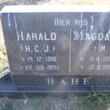 RABE H.C.J. 1916-1996 &amp; M. 1917-1999