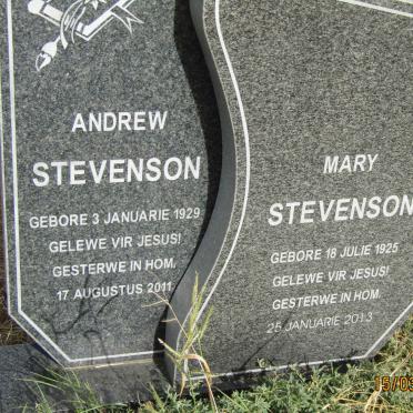 STEVENSON Andrew 1929-2011 &amp; Mary 1925-2013