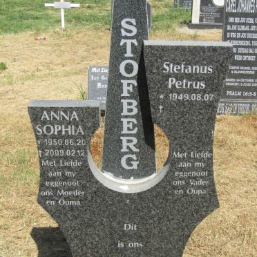 STOFBERG Stefanus Petrus 1949 - &amp; Anna Sophia 1950-2009