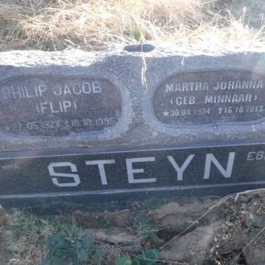 STEYN Philip Jacob 1923-1995 &amp; Martha Johanna MINNAAR 1924-2013