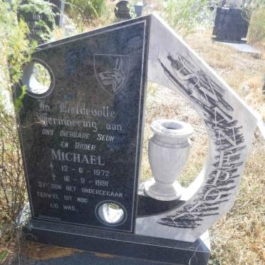 SWANEPOEL Michael 1972-1991