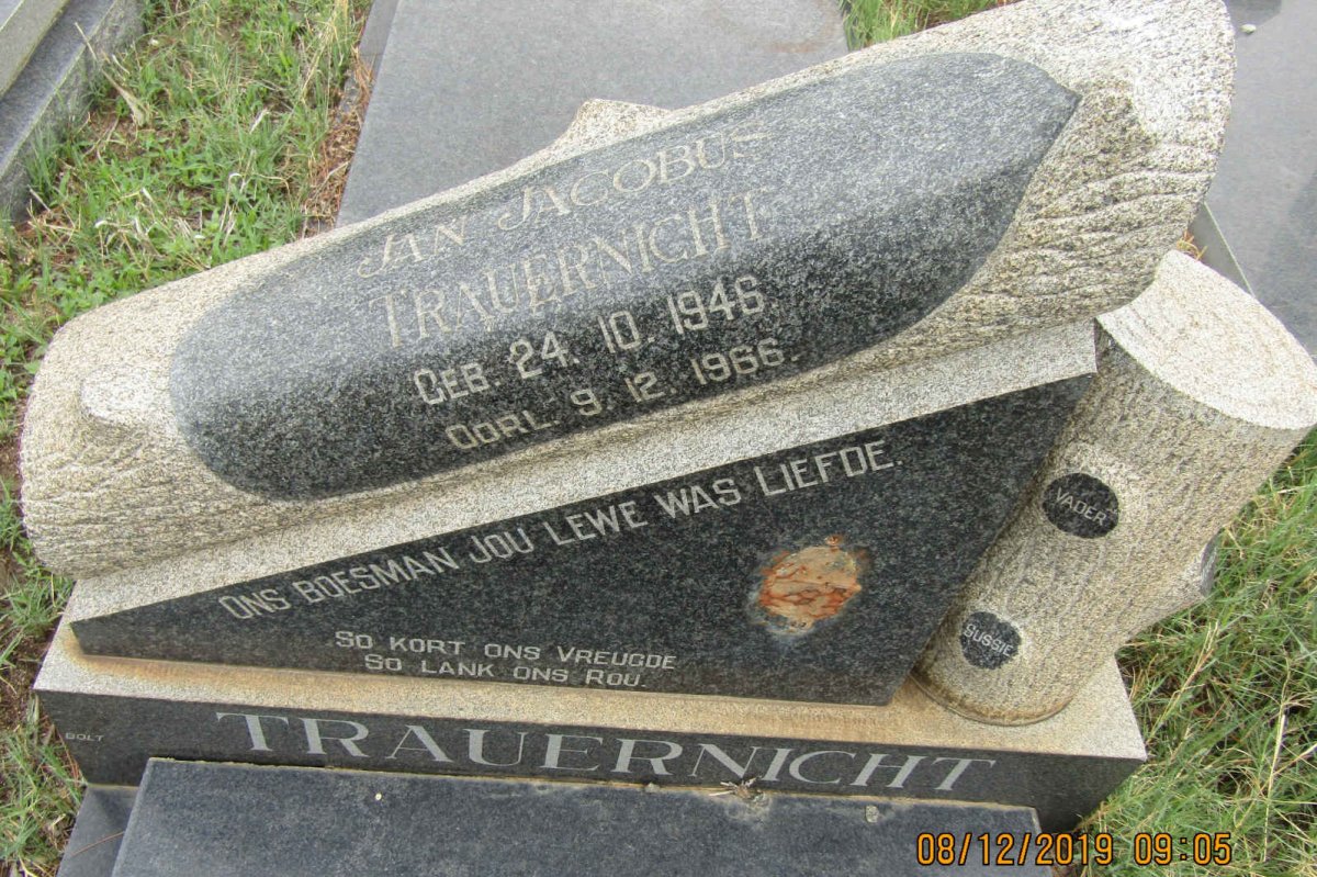 TRAUERNICHT Jan Jacobus 1946-1966