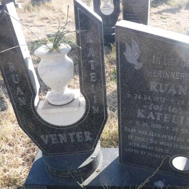 VENTER Ruan 1972-2001 &amp; Katelin 1998-2001