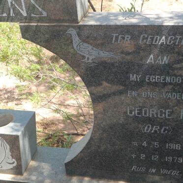 CLAASSENS George F. 1918-1979 &amp; Danielina Christina 1925-1995