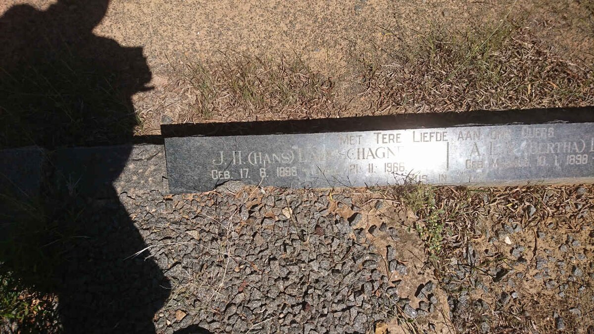 LABUSCHAGNE J.H. 1896-1966 &amp; A.E.A. MAGNUS 1898-1970