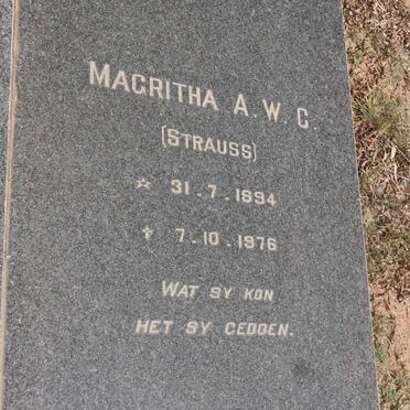 ? Abraham C.C. 1890-1977 &amp; Magritha A.W.C. STRAUSS 1894-1976