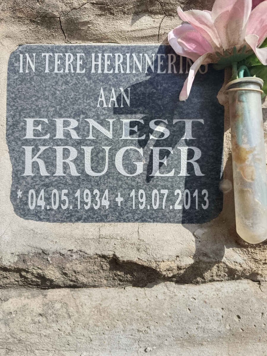 KRUGER Ernest 1934-2013