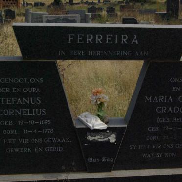 FERREIRA Stefanus Cornelius 1895-1978 &amp; Maria Georgina Cradoxia HELM 1898-1984