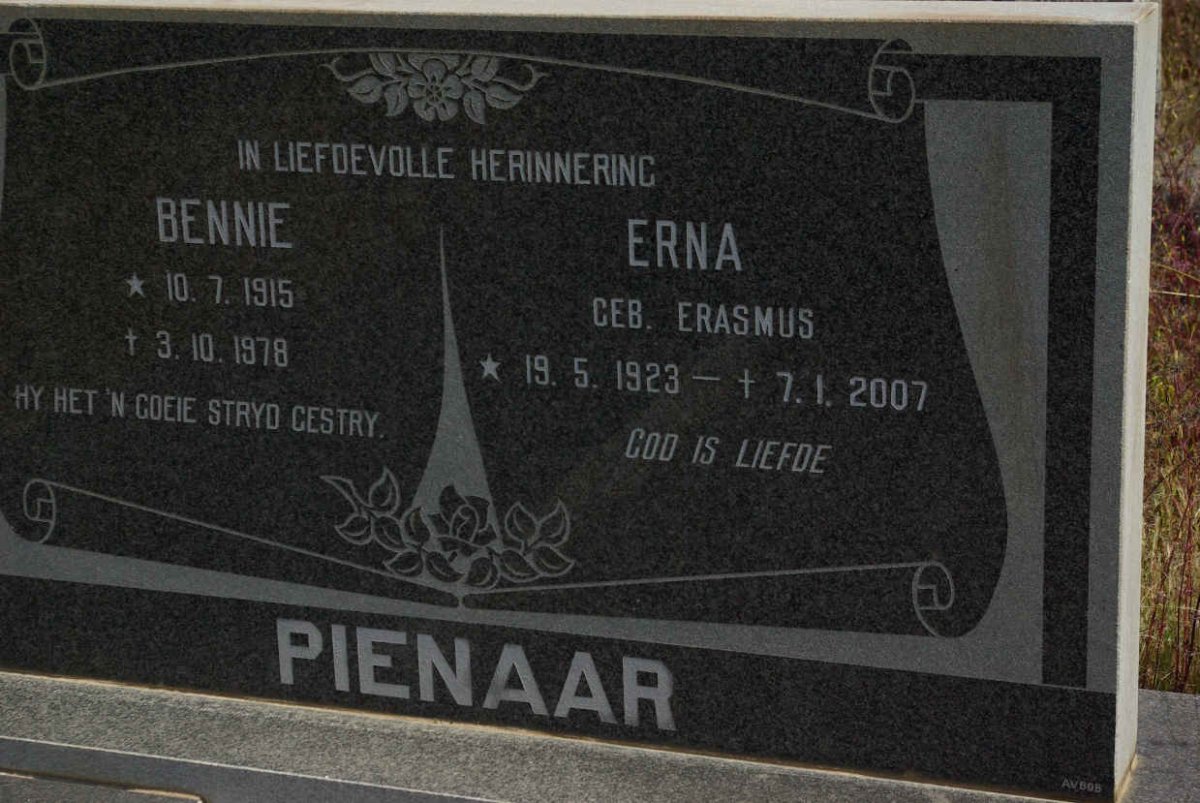 PIENAAR Bennie 1915-1978 &amp; Erna ERASMUS 1923-2007