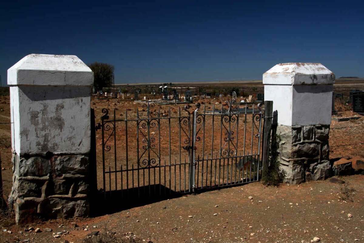 2. Overview / Oorsig