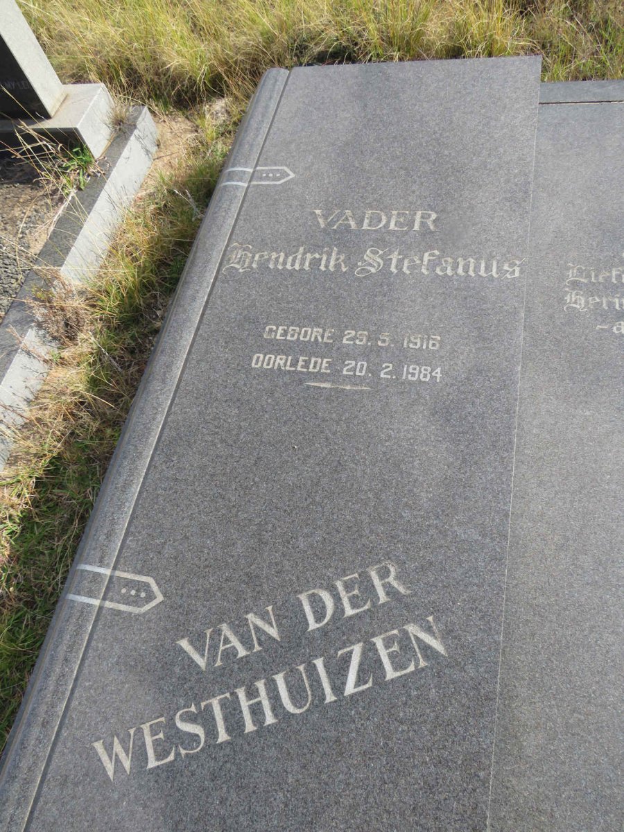 WESTHUIZEN Hendrik Stefanus, van der 1916-1984 & Christina Elizabeth 1920-1981_1
