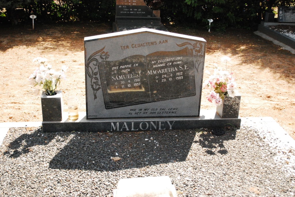 MALONEY Samuel J. 1910-1997 &amp; Margaretha S.E. 1912-1989