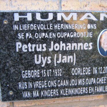 HUMAN Petrus Johannes Uys 1932-2015