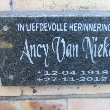 NIEKERK Ancy, van 1918-2012
