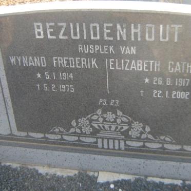 BEZUIDENHOUT Wynand Frederik 1914-1975 &amp; Elizabeth Catharina 1917-2002