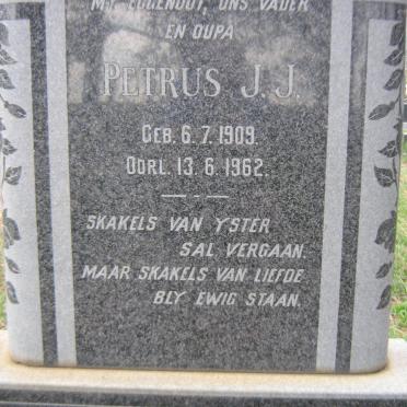 BONTHUYZEN Petrus J.J. 1909-1962 &amp; Christina Elizabeth 1909-1987