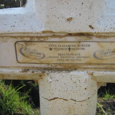 BURGER Anna Elizabeth 1935-2013
