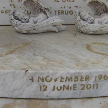 DALEN Sylvia, van 1965-2011