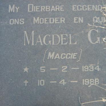 HAASBROEK Johannes B. 1930-2014 &amp; Magdel G. 1934-1988