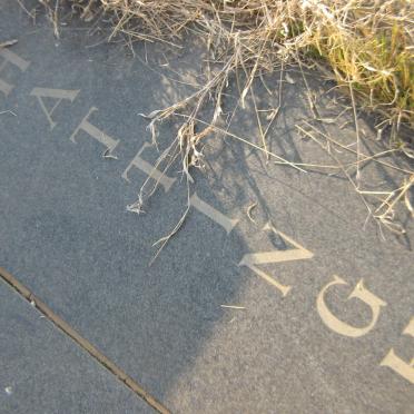 HATTINGH Hennie 1937-1987 &amp; Annatjie 1940-