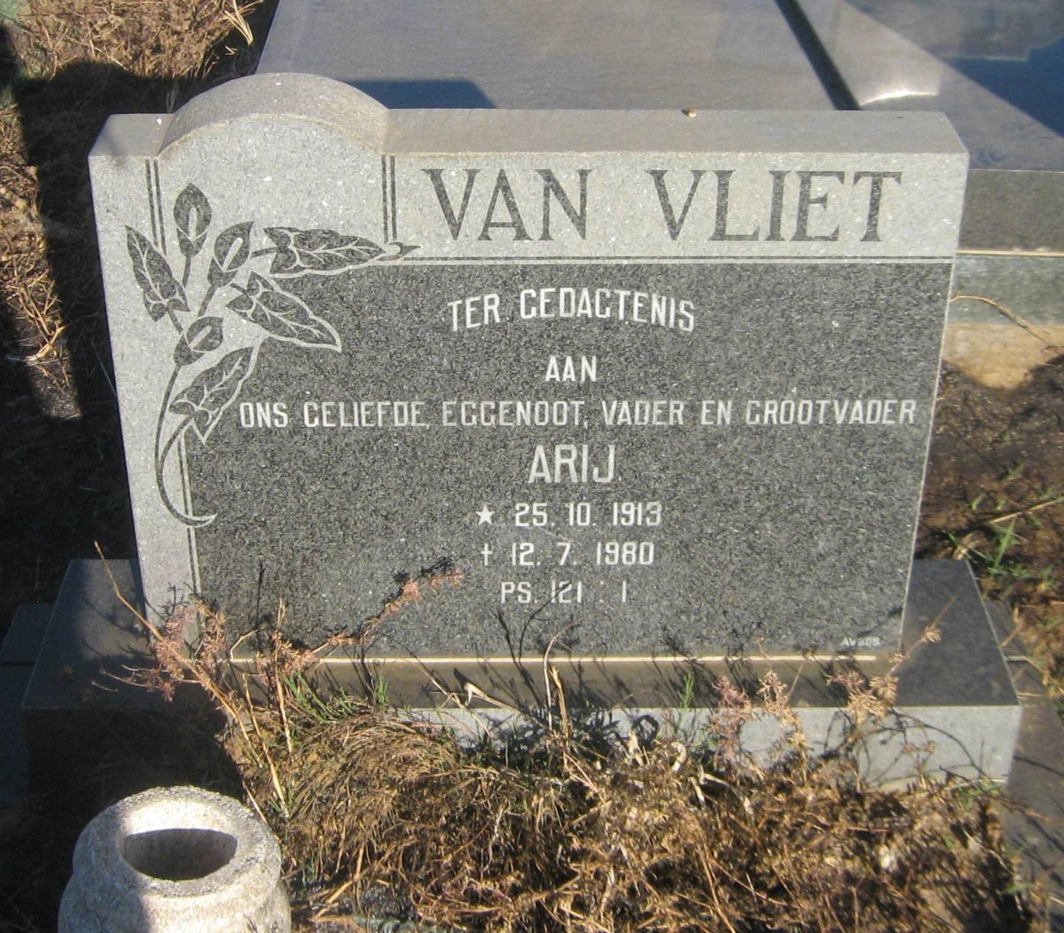 VLIET Arij, van 1919-1980