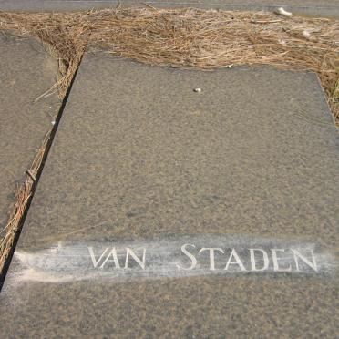 STADEN Jacobus Frederik, van 1882-1959 &amp; Elizabeth Magdalena Martina DU PLESSIS 1885-1953