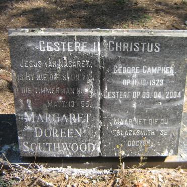 SOUTHWOOD Margaret Doreen nee CAMPHER 1923-2004