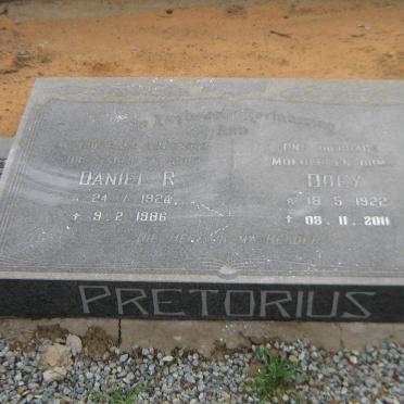 PRETORIUS Daniel R. 1924-1986 en Doey 1922-2011