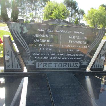 PRETORIUS Johannes Jacobus 1902-1976 &amp; Gertruida Elizabeth HARMSE 1907-1986