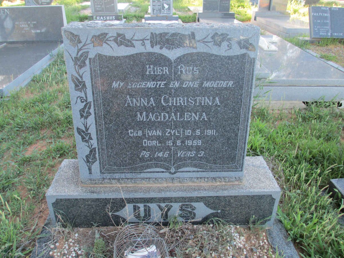 UYS Anna Christina Magdalena nee VAN ZYL 1911-1959
