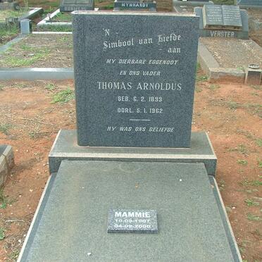 ARNOLDUS Thomas 1893-1962 :: ? ? Mammie 1907-2000