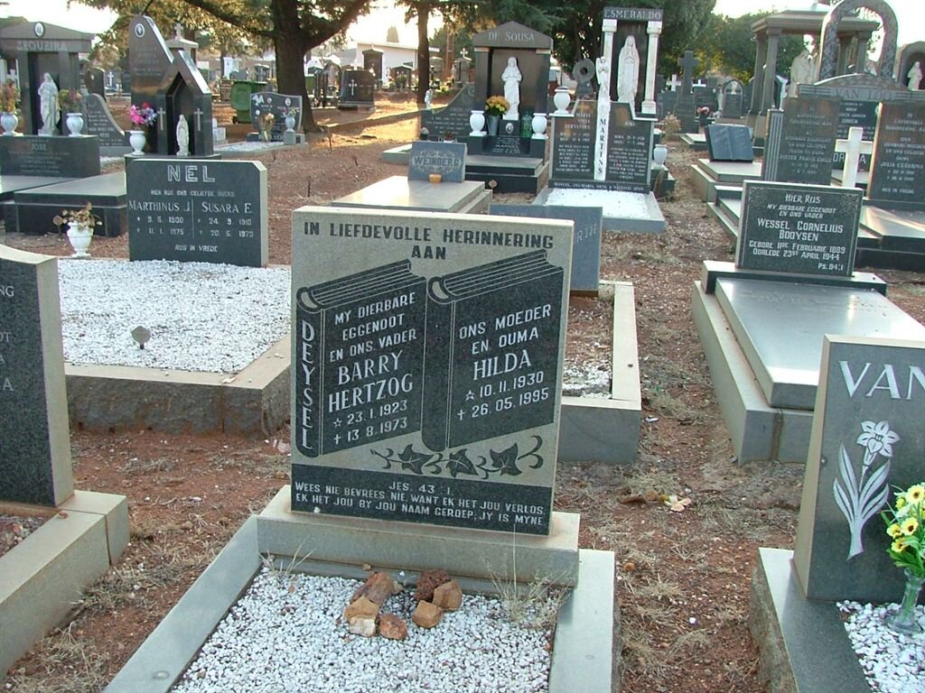 DEYSEL Barry Hertzog 1923-1973 &amp; Hilda 1930-1995