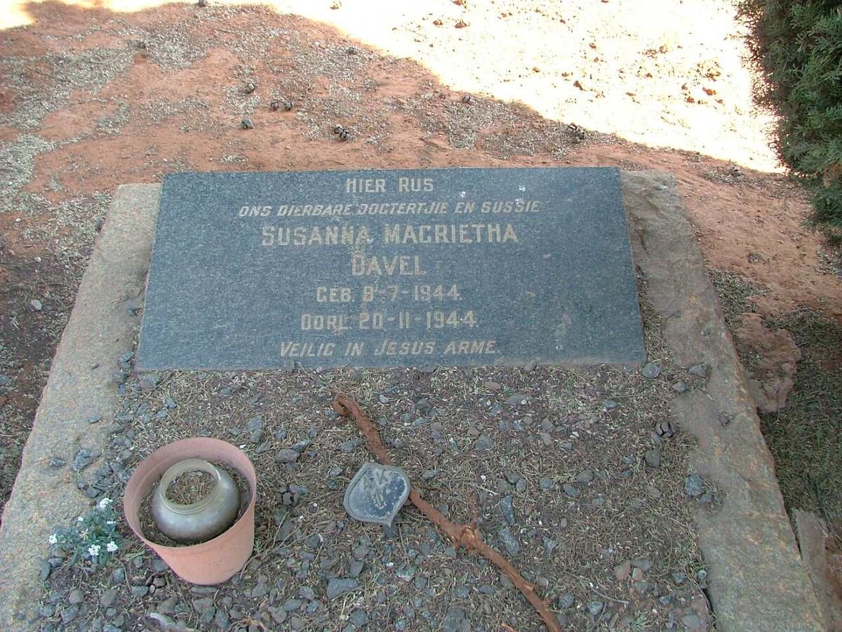 DAVEL Susanna Margrietha 1944-1944