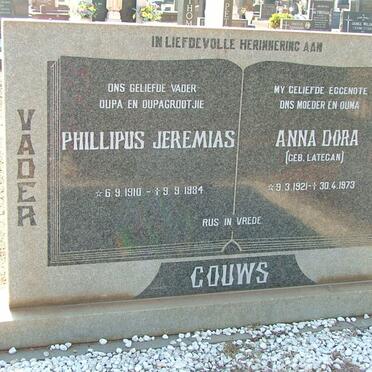 GOUWS Phillipus Jeremias 1910-1984 &amp; Anna Dora LATEGAN 1921-1973