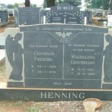 HENNING Coenraad Frederik 1903-1978 &amp; Magdalena Gertbreght 1907-1963