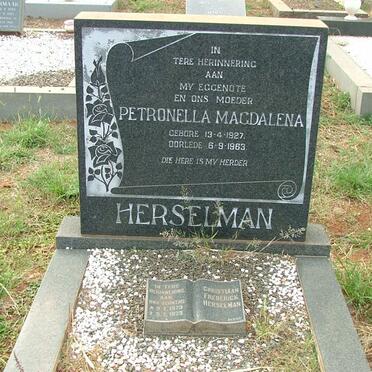 HERSELMAN Petronella Magdalena 1927-1963 :: HERSELMAN Christiaan Frederick 1973-1973