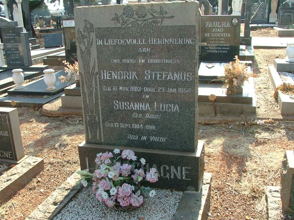 LABUSCHAGNE Hendrik Stefanus 1903-1954 &amp; Susanna Lucia ROOS 1904-