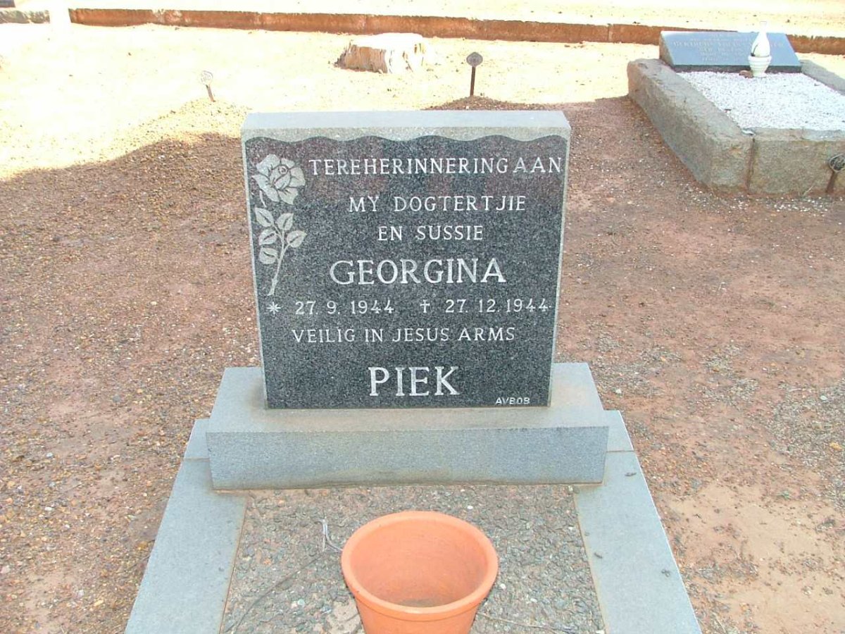 PIEK Georgina 1944-1944