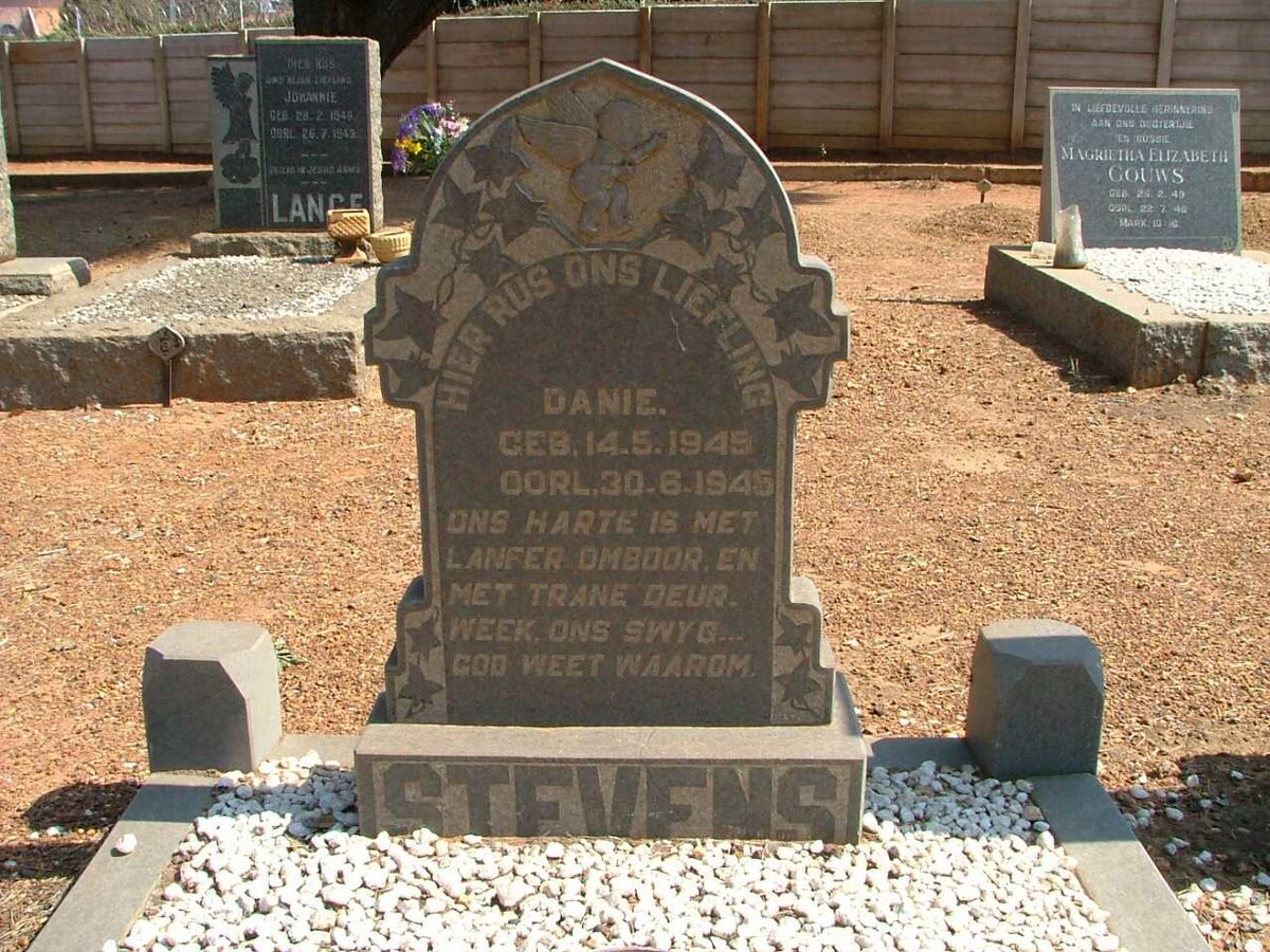 STEVENS  Danie 1945-1945