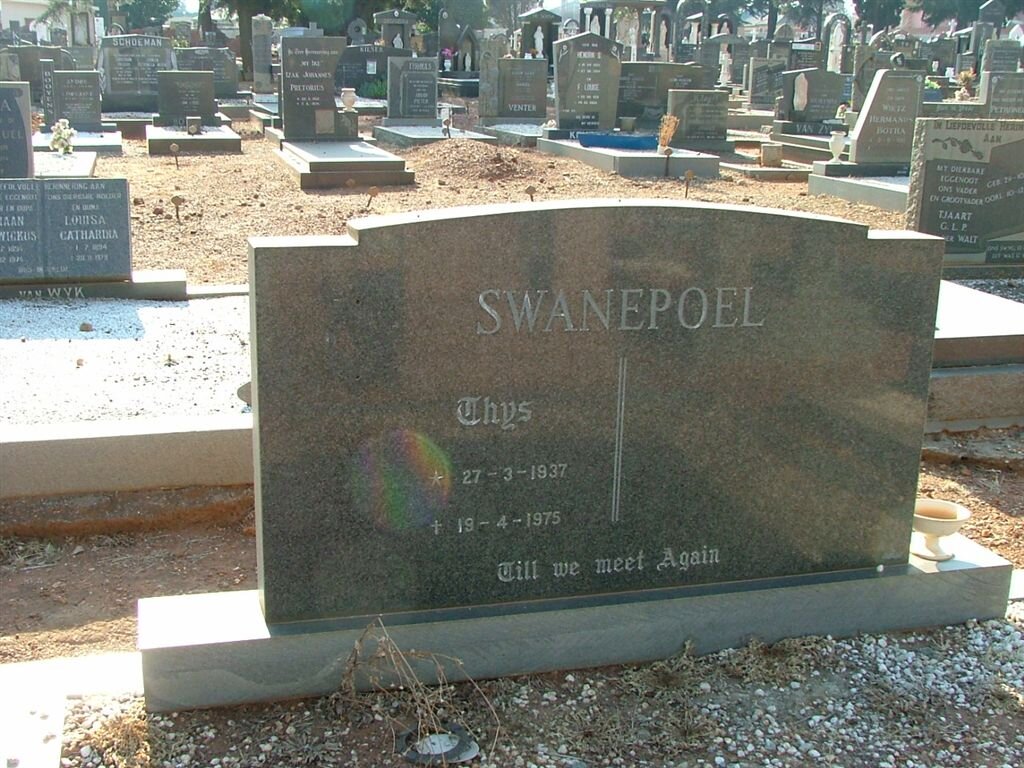 SWANEPOEL Thys 1937-1975